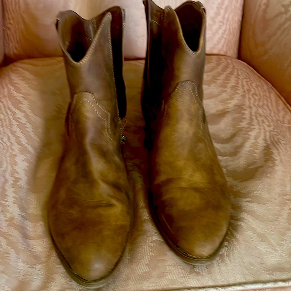 Tan boots